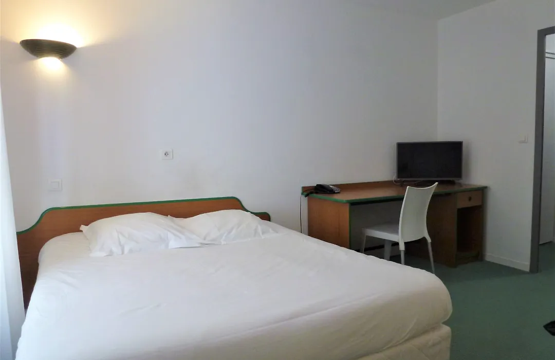 The Originals Residence Appart'Hotel Laureades Clermont-Ferrand Centre Jaude-1