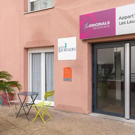The Originals Residence Appart'Hotel Laureades Clermont-Ferrand Centre Jaude-2